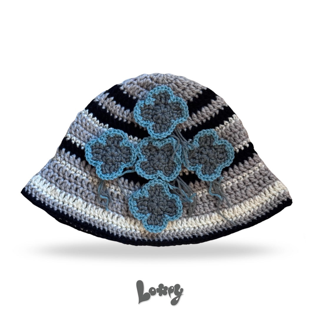 【Loopy collection】cross motif hat
